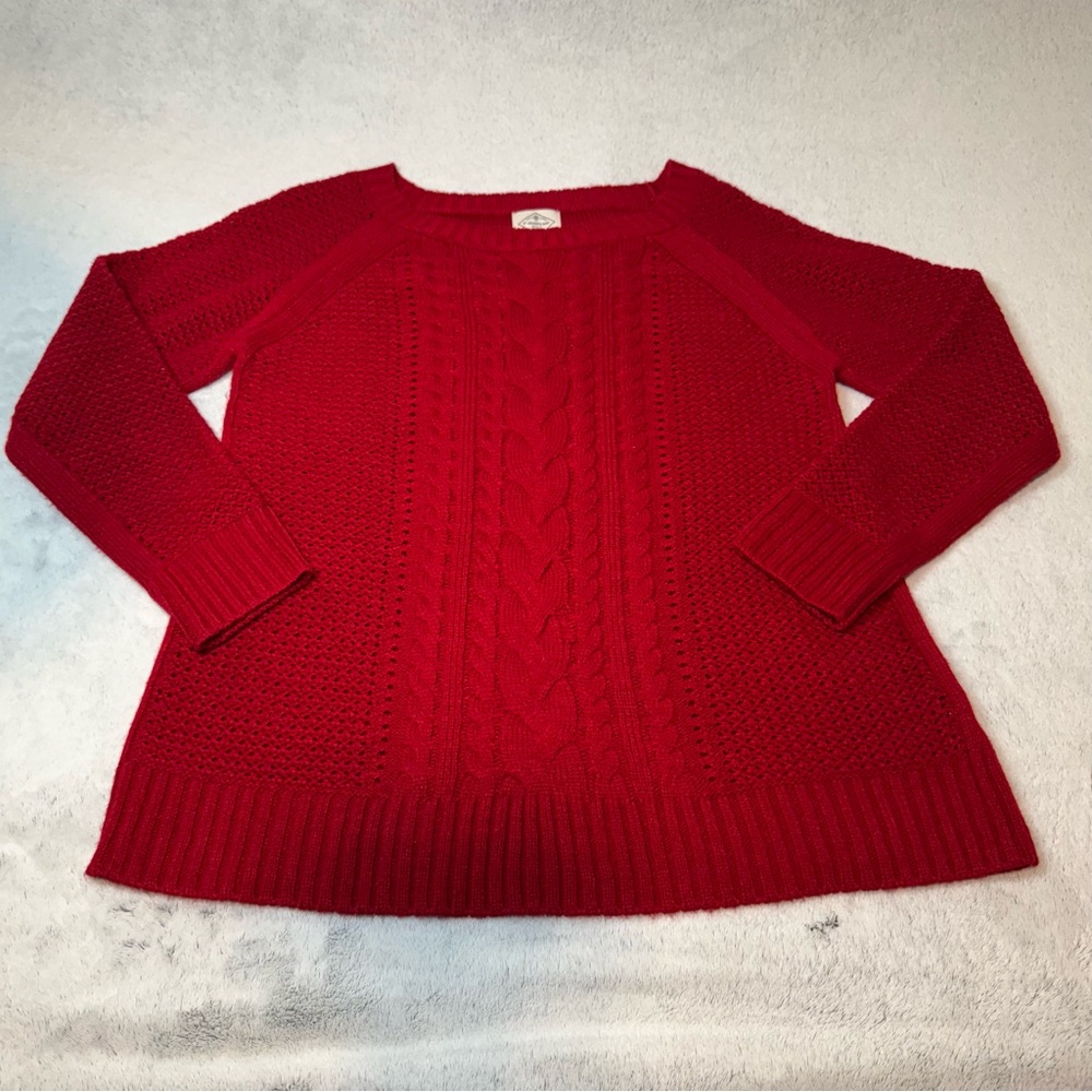 St. Johns Bay Women's Red Cable Knit Sweater Size Large Warm Round Neck Sweater